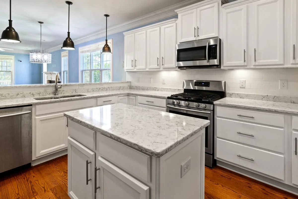 Filth & Squalor Cleanup in Bloomingdale, FL